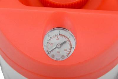 Будкрам купить Опрыскиватель ручной HECHT 4500, объем 5 л Опрыскиватель ручной HECHT 4500, объем 5 л 2