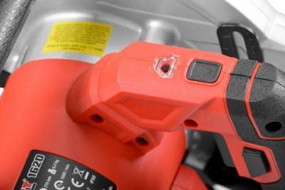 Будкрам купити Пила дискова циркулярна HECHT 1620 Пила дискова циркулярна HECHT 1620 3