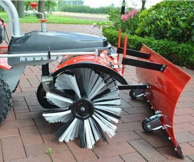 Будкрам купить Подметальная машина со щеткой HECHT 8101 S Подметальная машина со щеткой HECHT 8101 S 7