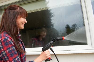 Будкрам купить Мойка высокого давления Bosch EasyAquatak 100 Мойка высокого давления Bosch EasyAquatak 100 4