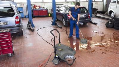 Будкрам купить Аппарат высокого давления Karcher HD 6/15-4 Classic (1.367-306.0) Аппарат высокого давления Karcher HD 6/15-4 Classic (1.367-306.0) 3