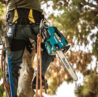 Будкрам купити Акумуляторна ланцюгова пилка Makita DUC406Z, без акб Акумуляторна ланцюгова пилка Makita DUC406Z, без акб 8