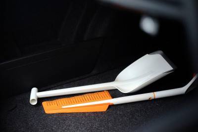 Будкрам купити Fiskars Лопата для снігу SnowXpert 63см, 520г, нерж сталь/поліамід (автомобільна) Fiskars Лопата для снігу SnowXpert 63см, 520г, нерж сталь/поліамід (автомобільна) 9