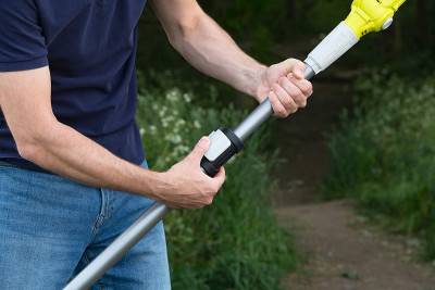 Будкрам купити Секатор акумуляторний Ryobi RY18PLA-0 без акб. Секатор акумуляторний Ryobi RY18PLA-0 без акб. 4