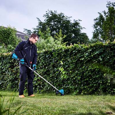Будкрам купить Аккумуляторный садовый триммер Makita DUR190LZX3, без акб Аккумуляторный садовый триммер Makita DUR190LZX3, без акб 3