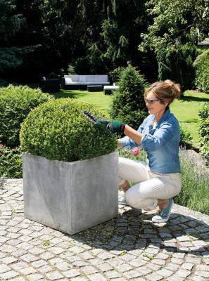 Будкрам купити Кущоріз-ножиці акумуляторний Bosch ISIO 3 у чохлі з ножем для трави, ножем кущі та з/п Кущоріз-ножиці акумуляторний Bosch ISIO 3 у чохлі з ножем для трави, ножем кущі та з/п 3