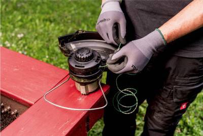 Будкрам купить Аккумуляторная коса с D-образной рукояткой RTD 18 LTX BL 30, без акб(601720850) Аккумуляторная коса с D-образной рукояткой RTD 18 LTX BL 30, без акб(601720850) 8