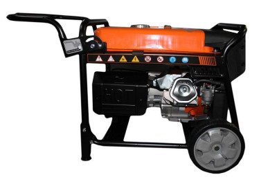 Будкрам купити Генераторна установка GTM DK7500-L-3 7,5 кВт (макс) / 7,0 кВт (ном), бензин, АВР вбудоване