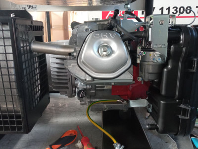 Будкрам купить Генераторная установка бензиновая FOGO FH6001TRE 1ф-5,6кВт, двигатель Honda, электростарт Генераторная установка бензиновая FOGO FH6001TRE 1ф-5,6кВт, двигатель Honda, электростарт 6