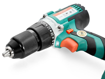 Будкрам купити Шуруповерт акумуляторний з безщітковим двигуном Sturm CD3220BL 20 В Шуруповерт акумуляторний з безщітковим двигуном Sturm CD3220BL 20 В 3