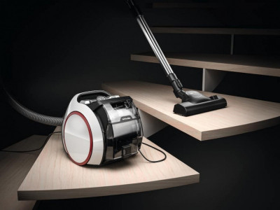 Будкрам купить Miele Пылесос контейнерный, 890Вт, сухая уборка, конт пыль -1л, белый Miele Пылесос контейнерный, 890Вт, сухая уборка, конт пыль -1л, белый 4