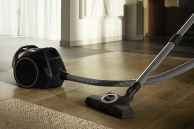 Будкрам купить Miele Пылесос контейнерный, 890Вт, сухая уборка, конт пыль -1л, черный Miele Пылесос контейнерный, 890Вт, сухая уборка, конт пыль -1л, черный 15