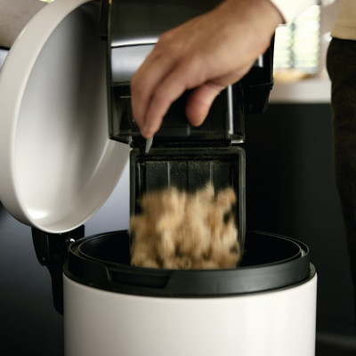 Будкрам купить Miele Пылесос контейнерный, 890Вт, сухая уборка, конт пыль -1л, черный Miele Пылесос контейнерный, 890Вт, сухая уборка, конт пыль -1л, черный 14
