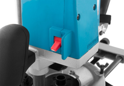 Будкрам купить Фрезер Sturm ER1120P 2000 Вт Фрезер Sturm ER1120P 2000 Вт 3