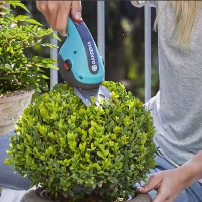 Будкрам купить Ножницы для травы аккумуляторные Gardena ClassicCut 9853-20 Ножницы для травы аккумуляторные Gardena ClassicCut 9853-20 4