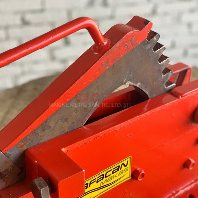 Будкрам купити Ручний верстат для різання арматури Afacan 28M, діаметром до 28 мм, зі знімними ручками Afacan Ручний верстат для різання арматури Afacan 28M, діаметром до 28 мм, зі знімними ручками Afacan 3