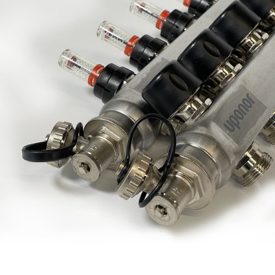 Будкрам купить Стальной коллектор Smart S  с расходомерами 6 контуров X 3/4 EURO Uponor Стальной коллектор Smart S  с расходомерами 6 контуров X 3/4 EURO Uponor 3