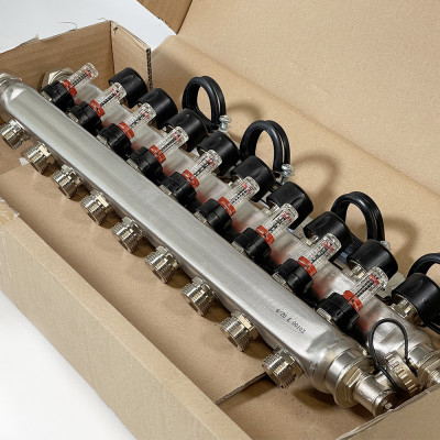 Будкрам купить Стальной коллектор Smart S  с расходомерами 9 контуров X 3/4 EURO Uponor Стальной коллектор Smart S  с расходомерами 9 контуров X 3/4 EURO Uponor 4