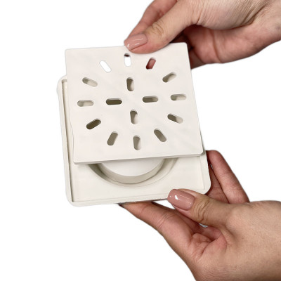 Будкрам купить Душевой трап 15х15 см, вертикальный выход DN110, гидрозатвор, с пластиковой решеткой  Maxiflow Душевой трап 15х15 см, вертикальный выход DN110, гидрозатвор, с пластиковой решеткой  Maxiflow 3