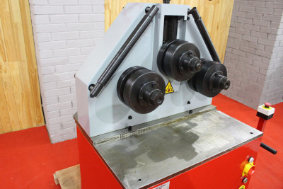 Будкрам купити Верстат для згинання Holzmann RBM 40K Верстат для згинання Holzmann RBM 40K 3