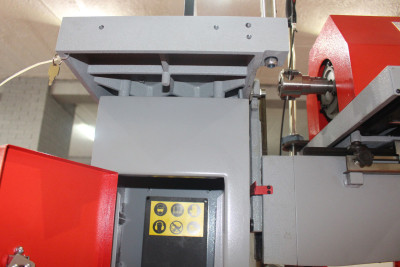 Будкрам купити Верстат свердлильно-пазувальний Holzmann LBM 290K Верстат свердлильно-пазувальний Holzmann LBM 290K 3