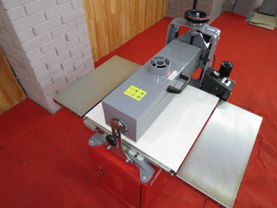 Будкрам купити Барабанно-шліфувальний верстат Holzmann ZS 560U Барабанно-шліфувальний верстат Holzmann ZS 560U 8