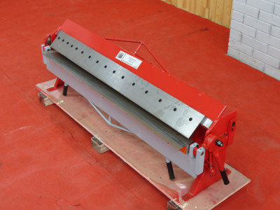 Будкрам купити Листозгинальний верстат Holzmann AKM 1220 Листозгинальний верстат Holzmann AKM 1220 8