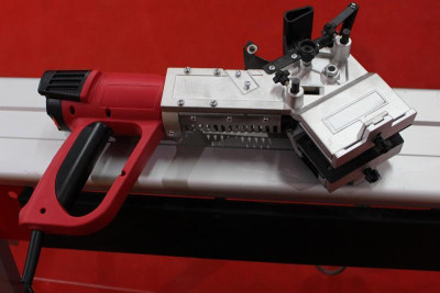 Будкрам купити Ручний крайооблицювальний верстат Holzmann KAM 50M Ручний крайооблицювальний верстат Holzmann KAM 50M 2