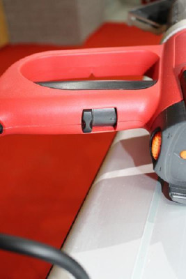 Будкрам купити Ручний крайооблицювальний верстат Holzmann KAM 50M Ручний крайооблицювальний верстат Holzmann KAM 50M 7