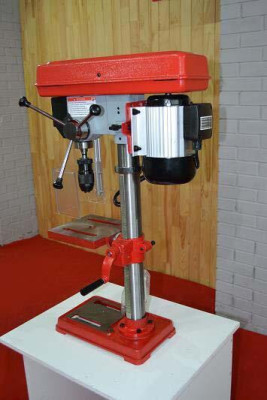 Будкрам купити Свердлильний верстат Holzmann SB 4115N Свердлильний верстат Holzmann SB 4115N 5