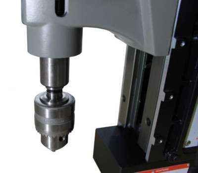 Будкрам купити Магнітний дриль Holzmann MBM 600LRE Магнітний дриль Holzmann MBM 600LRE 9