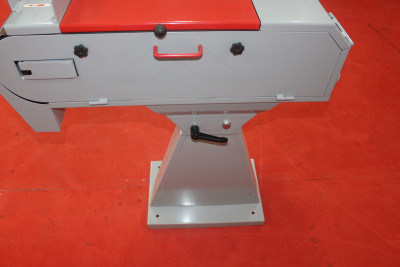 Будкрам купити Стрічково-шліфувальний верстат Holzmann MSM 150 Стрічково-шліфувальний верстат Holzmann MSM 150 4