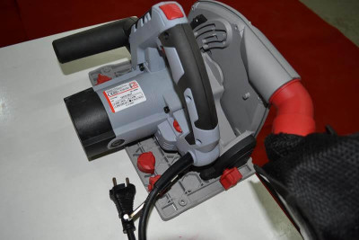 Будкрам купити Занурювальна дискова пилка Holzmann TAS 165PRO (напрямна лінійка не входить до комплектації) Занурювальна дискова пилка Holzmann TAS 165PRO (напрямна лінійка не входить до комплектації) 8