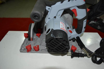 Будкрам купити Занурювальна дискова пилка Holzmann TAS 165PRO (напрямна лінійка не входить до комплектації) Занурювальна дискова пилка Holzmann TAS 165PRO (напрямна лінійка не входить до комплектації) 10