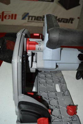 Будкрам купити Занурювальна дискова пилка Holzmann TAS 165 (напрямна лінійка не входить до комплектації) Занурювальна дискова пилка Holzmann TAS 165 (напрямна лінійка не входить до комплектації) 4