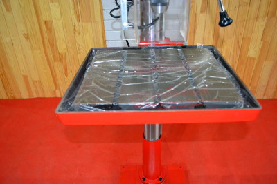 Будкрам купити Свердлильний верстат Holzmann SB 4132LR Свердлильний верстат Holzmann SB 4132LR 4