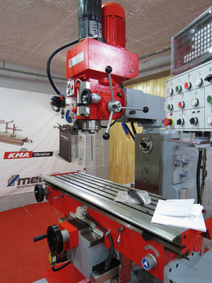 Будкрам купити Фрезерний верстат Holzmann BF 1000DDRO Фрезерний верстат Holzmann BF 1000DDRO 4