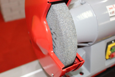 Будкрам купити Точильно-шліфувальний верстат Holzmann DSM 100200B Точильно-шліфувальний верстат Holzmann DSM 100200B 10