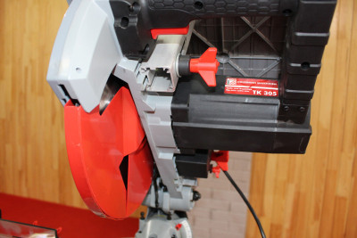 Будкрам купити Пила торцювально-циркулярна Holzmann TK 305 Пила торцювально-циркулярна Holzmann TK 305 12