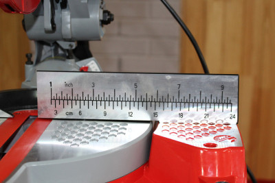 Будкрам купити Пила торцювально-циркулярна Holzmann TK 305 Пила торцювально-циркулярна Holzmann TK 305 15