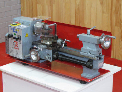 Будкрам купить Токарный станок по металлу Holzmann ED 300ECO Токарный станок по металлу Holzmann ED 300ECO 4