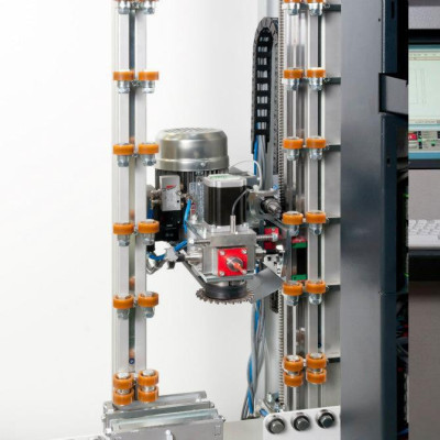 Будкрам купити Фрезерний верстат з ЧПУ Robland BM 3000 Фрезерний верстат з ЧПУ Robland BM 3000 3