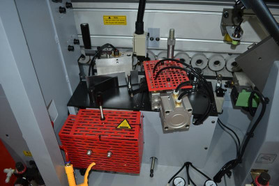Будкрам купити Автоматичний кромкооблицювальний верстат Holzmann KAM 215EPS Автоматичний кромкооблицювальний верстат Holzmann KAM 215EPS 7