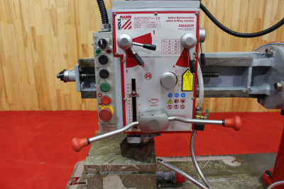 Будкрам купити Радіально-свердлильний верстат металу Нолзманн Z3032X7P Радіально-свердлильний верстат металу Нолзманн Z3032X7P 4