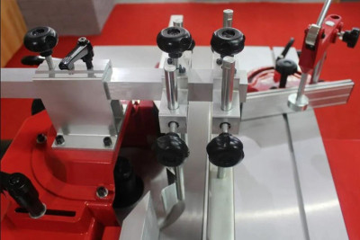 Будкрам купити Промисловий фрезерний верстат Holzmann FS 200SF 230 В Промисловий фрезерний верстат Holzmann FS 200SF 230 В 6