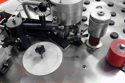 Будкрам купити Кромкооблицювальний верстат Holzmann KAM 535 NEO Кромкооблицювальний верстат Holzmann KAM 535 NEO 9