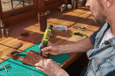 Будкрам купить Шлифмашина прямая Ryobi RRT4-120GA15, 4В USB Lithium, акб 1х2Ач, набор аксессуаров Шлифмашина прямая Ryobi RRT4-120GA15, 4В USB Lithium, акб 1х2Ач, набор аксессуаров 2