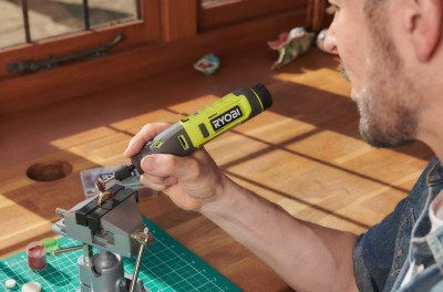 Будкрам купить Шлифмашина прямая Ryobi RRT4-120GA15, 4В USB Lithium, акб 1х2Ач, набор аксессуаров Шлифмашина прямая Ryobi RRT4-120GA15, 4В USB Lithium, акб 1х2Ач, набор аксессуаров 3