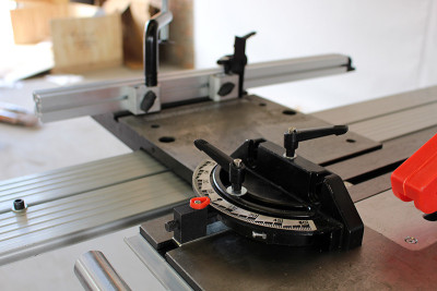 Будкрам купити Циркулярна пилка Cormak TS 250 Циркулярна пилка Cormak TS 250 9