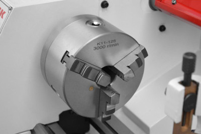 Будкрам купити Універсальний токарний верстат CORMAK TYTAN 750 Vario Універсальний токарний верстат CORMAK TYTAN 750 Vario 4